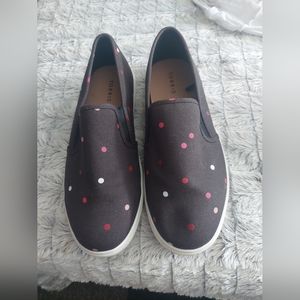 Barely worn Torrid slip on. 10WW
